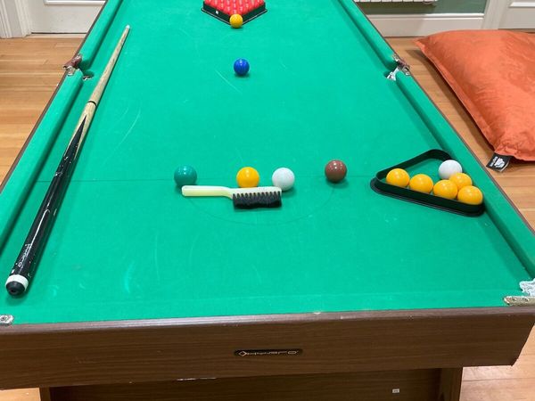 Pool/Snooker table