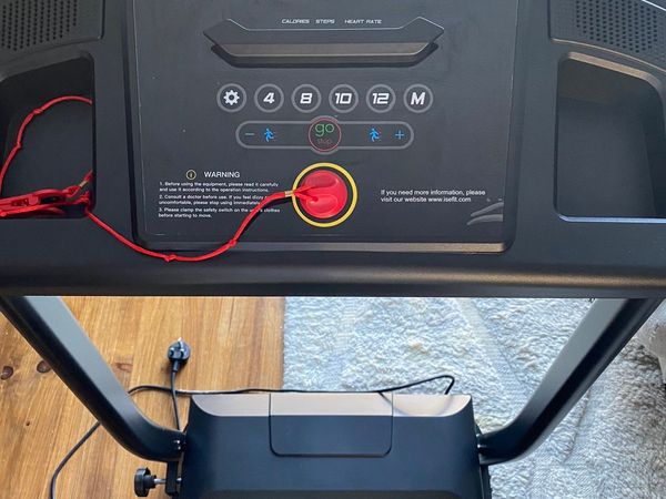 Treadmill (1 Year Warranty)