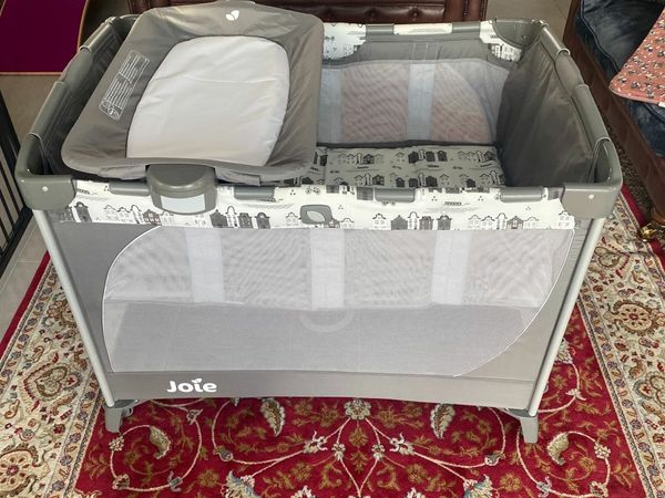Joie Commuter Travel Cot with Cot Top Changer
