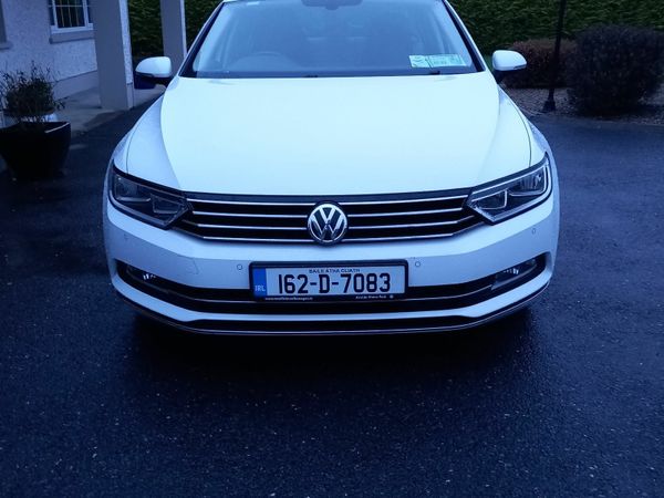 Volkswagen Passat Saloon, Diesel, 2016, White
