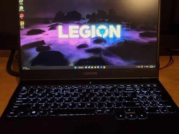Lenovo Legion 5 Gaming Laptop Ryzen 7 RTX 3060