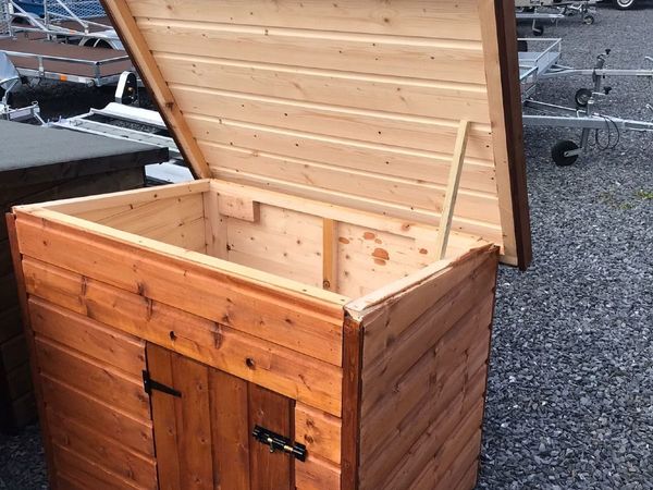 Wooden furniture kennels hen arks rabbit hutches
