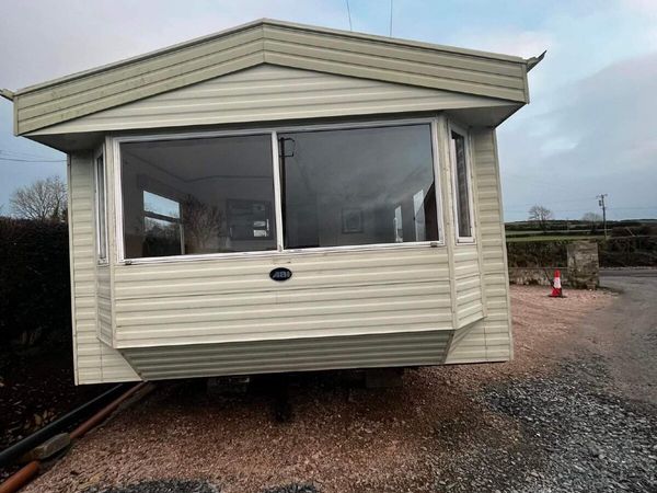 Mobile home 37X12