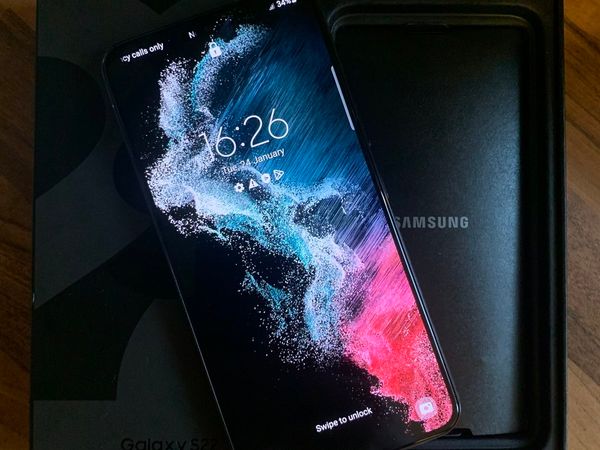 Brand New Samsung S22