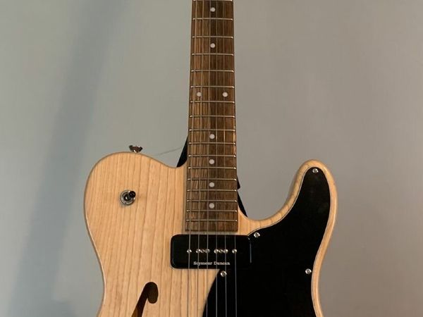 Fender Guitar: JA-90 Jim Adkins