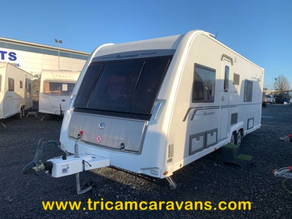 2013 Buccaneer Clipper Twin Axle, Twin Fxd Beds