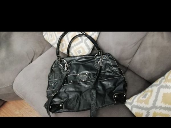 Guess overnight bag