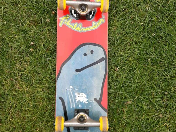 Almost new Pro Krooked skateboard
