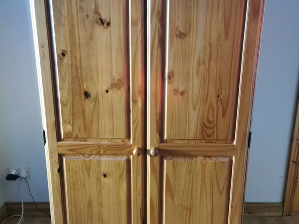 Pine solid Quality 2 door wardrobe