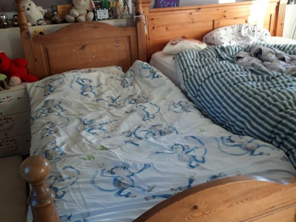 Single Bed - Very Solid