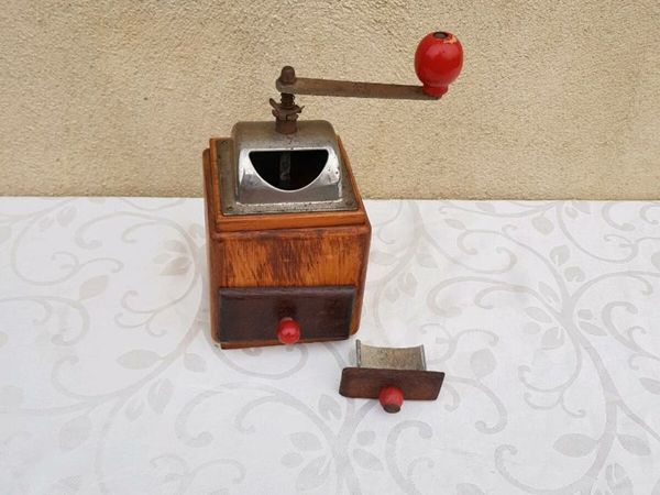 Coffee grinder vintage