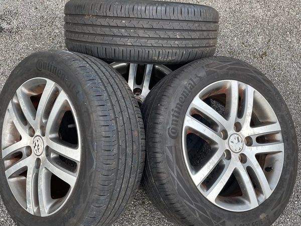 Vw Alloys and new continental tyres