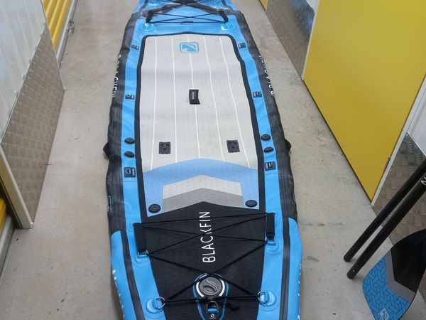 Blackfin inflatable paddle board