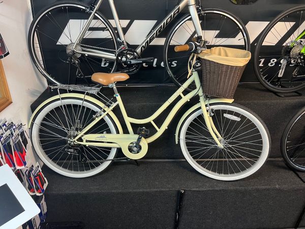 Free Delivery - New Ladies Classic Bike