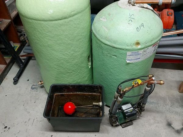 Copper cylinder tank & pump