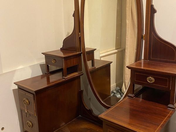 Antique mirror drawer unit