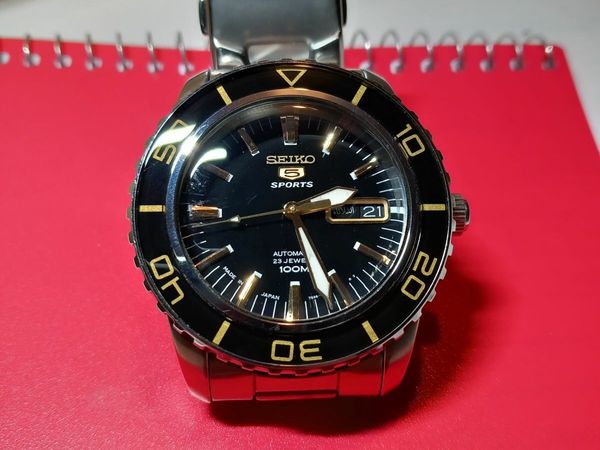 Seiko snzh57 sports watch +other watches