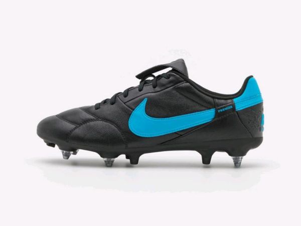 Nike Premier Black/Blue size 11