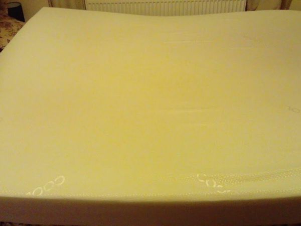 Luxury Memory foam mattress with quilted finish
