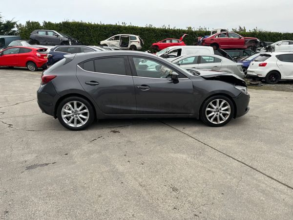 Mazda Mazda3 , Diesel, 2016, 