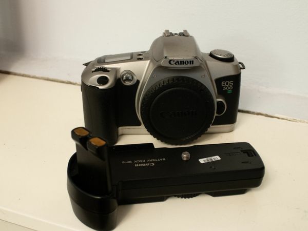 Canon 500 N 35mm Film Camera