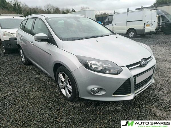 2014 Ford Focus 1.6tdci BREAKING PARTS SPARES