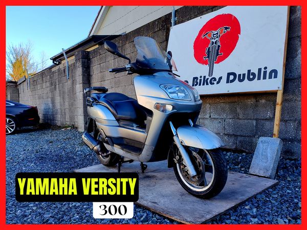 2004 Yamaha Versity 300