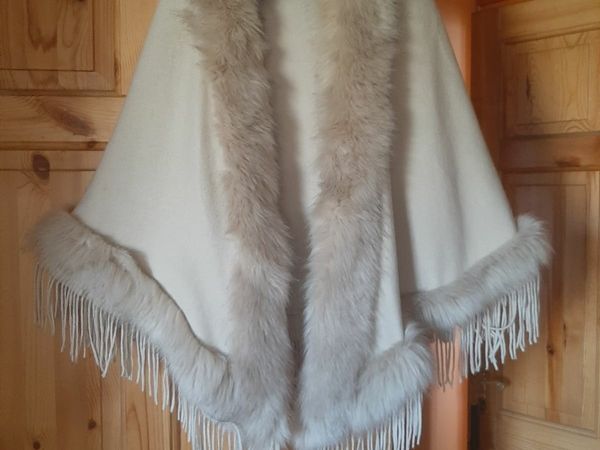 Fur stoles best sale and wraps ireland