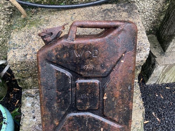 1945 War Department Jerry Can