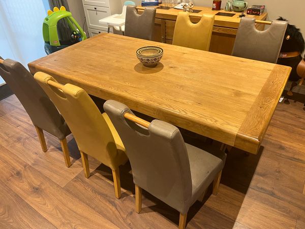 Solid Oak Table and 6 chairs