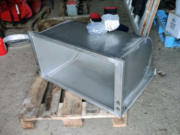 Stainless steel wash trough