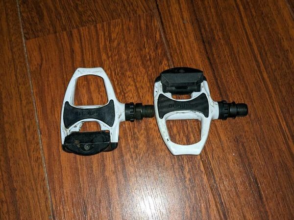Shimano R540 Light Action SPD-SL Pedals White