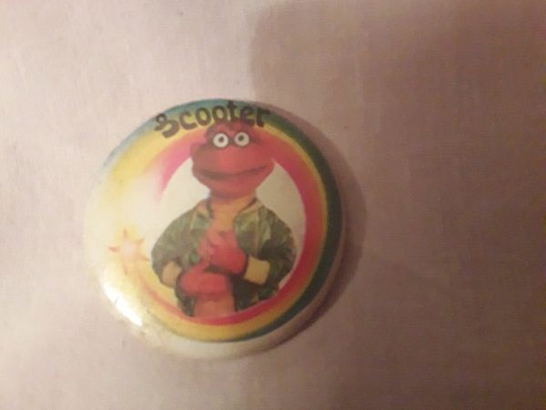Vintage Retro 1970's Muppets Scooter Badge