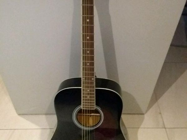 Acoustic guitar black