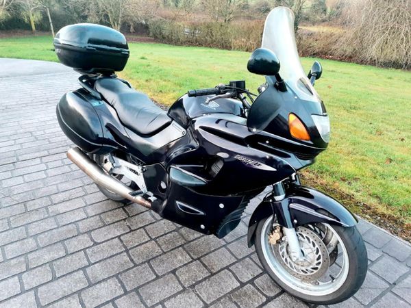 Honda Deauville NT650V for sale in Westmeath for €1,950 on DoneDeal