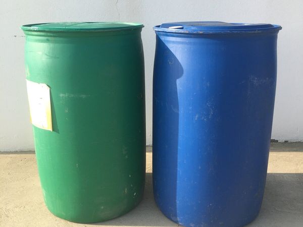 200L plastic Barrels
