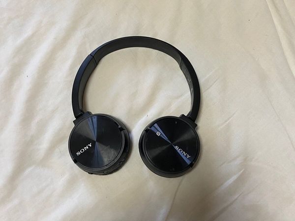 Sony wh-ch510 wireless Bluetooth headphones.