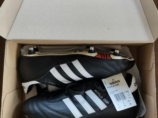 Adidas World Cup Boots for soft ground size 9 adul