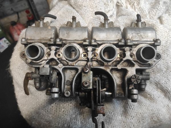 Honda cb400f carburettors