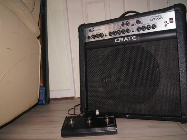 Crate GTX65 - With Effect Pedals