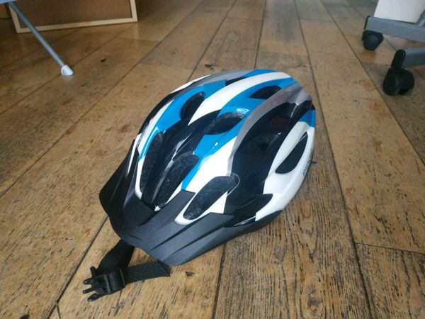 Adult bicycle helmet