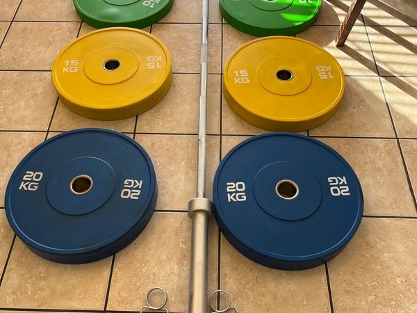 COMMERCIAL OLYMPIC BUMPER PLATES AND 7FT OLYMPIC