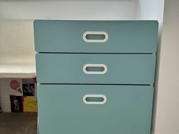 Cot bed and Drawers