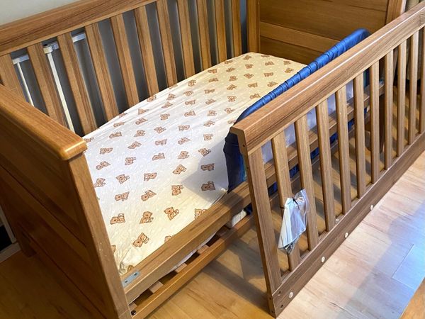 Cot / toddler bed
