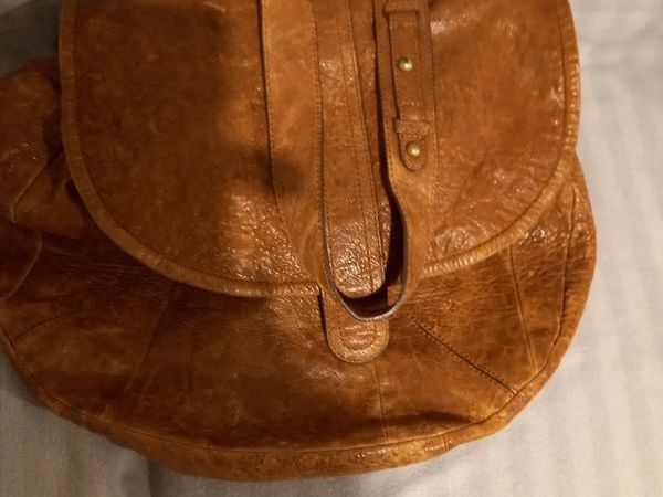 massimo Dutti brown leather bag
