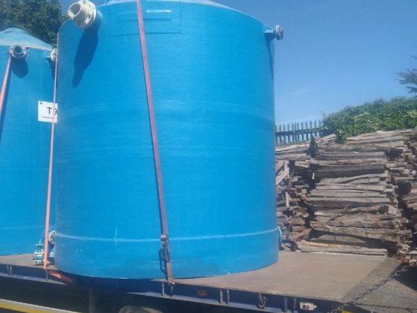 Fiberglass water tank 10'000 litres