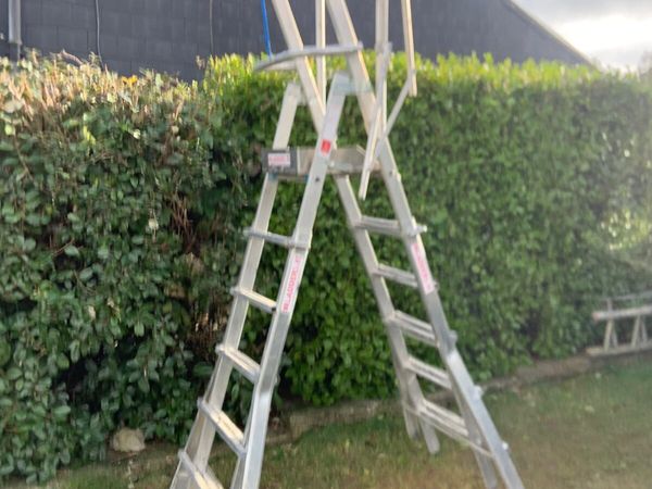 Podium ladder