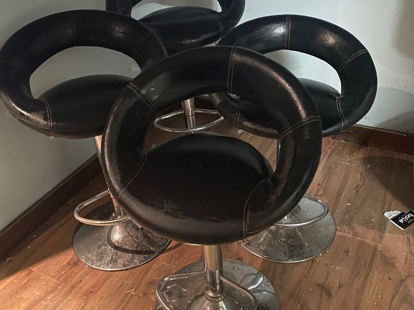 4 x black stools
