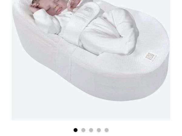Coconababy newborn insert pillow / mattress
