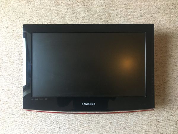 Samsung tv with built in DVD player